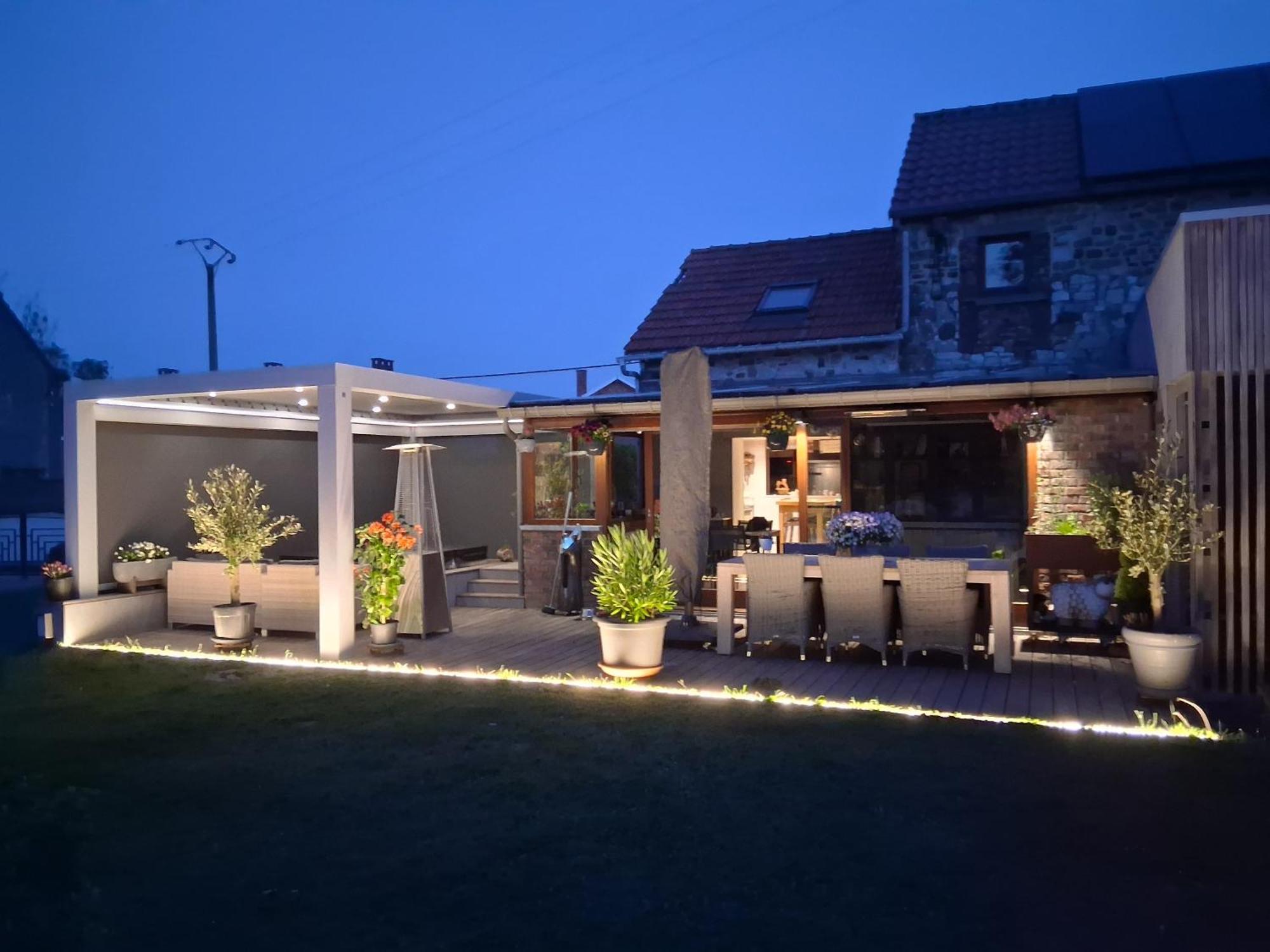 La Couette Du Voyageur Bed & Breakfast Wanze ภายนอก รูปภาพ